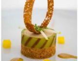 Mousse de foie gras en gelée de pommes vertes et pain de cannelle