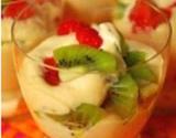 Verrine tropicale de fruits frais