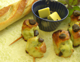 Briochettes au roquefort et fondue de poireaux aux raisins secs