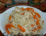 Poulet aux nouilles chinoises et carottes