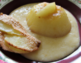 Craquant de crème prise à la jonquille poêlée de pommes, de poires, de coing, crème glacée confiture de lait