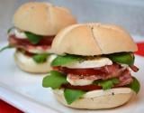 Hamburger façon caprese et coppa