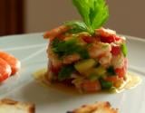 Salade de crevettes, mangue et tomates au citron vert