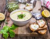 Soupe de pois cassés au bouillon de légumes