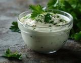 Sauce allégée au yaourt pour vos salades
