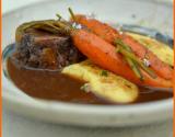 Joue de bœuf braisé au vin et carottes