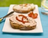 Toasts de Fromagères Saumon & Tartare et poivron rouge