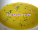 Potage Saint-Germain aux pois cassés et lard fumé