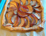 Tarte aux pommes légère à pâte feuilletée croustillante