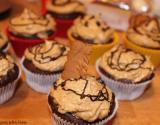 Cupcakes au chocolat avec glaçage aux spéculoos