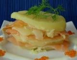 Mille-feuille de pomme de terre au saumon fumé