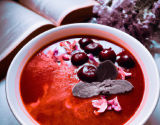 Soupe de fruits rouges au coquelicot