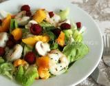 Salade de crevettes, framboises et nectarine