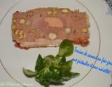 Terrine de canard au foie gras, noisettes et pistaches