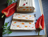 Terrine de chèvre frais aux poivrons rouges