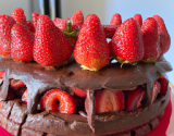 Gâteau au chocolat fraises