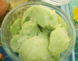 Trio gourmand vert : Sorbet à l'avocat première étape