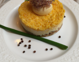 Tartare de Noix de Saint-Jacques comme une cheesecake au cheddar et haddock