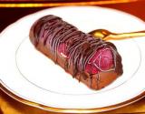 Mini-bûche glacée chocolat-fruits rouges