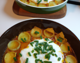 Gratin de poireaux au curry et œufs pochés