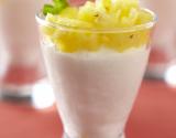 Mousse au fromage blanc et coco, ananas frais