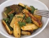 Courgettes sautées à la moutarde, cumin et coriandre fraîche