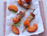 Brochette de porc aux abricots