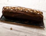 Bûche chocolat noisettes caramélisées