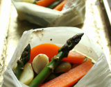 Papillote de sandre aux petits légumes