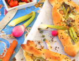 Apéritif provençale printanier : Fougasse et légumes croquants