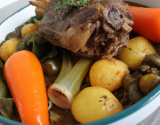 Cocotte d'agneau confit, légumes de saisons