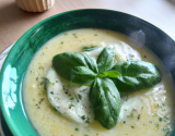 Velouté de courgettes au Basilic