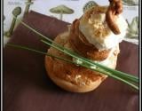 Religieuses aux girolles, aux noisettes et au fromage de chèvre