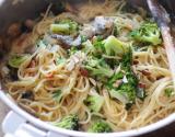 One pan pasta crémeux aux brocolis et champignons