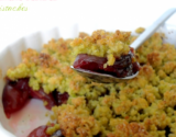 Crumble cerises & pistaches