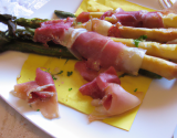 Croustillant aux asperges et jambon italien