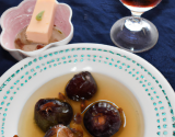 Blancs de pintade aux figues, compote d'oignons et raisin