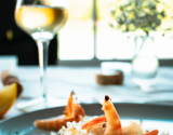 Crevettes caramélisées et risotto aux poires et champagne