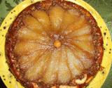 Tarte tatin aux poires et aux noix de macadamia