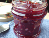 Confiture d'oignons à la grenadine