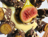 Figues à la pâte d'amandes et au chocolat blanc