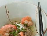 Nouilles Soba au dashi et tempura de crevettes