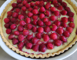 Tarte framboises et pignons