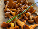 Girolles à la ciboulette