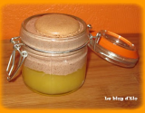 Mousse de macarons sur son lit de compote de pommes