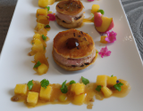 Charlottine à la mangue poélée et au foie gras