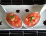 Tartare de tomates parfumé au basilic