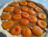 Tarte aux abricots et aux calissons