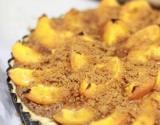 Tarte aux abricots sur crème de spéculoos maison au rhum brun