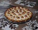 Tarte au citron meringuée sur pâte sablée aux amandes